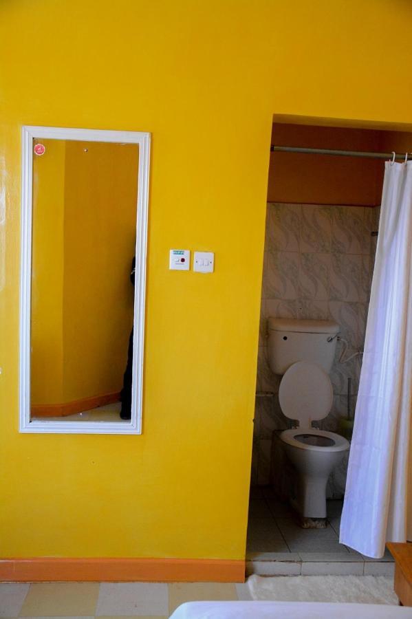 New Green Pastures Guest House เอลโดเร็ท ภายนอก รูปภาพ